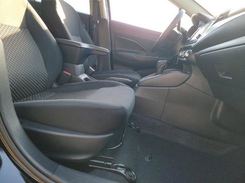 Used 2024 Nissan Versa S w/ S Plus Package image 6