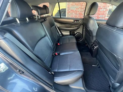 Used 2015 Subaru Outback 2.5i Limited AWD/4WD image 38