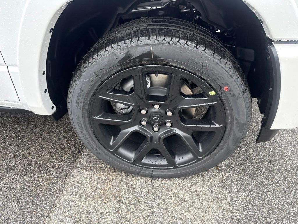 New 2027 RAM 1500 Laramie AWD/4WD image 9