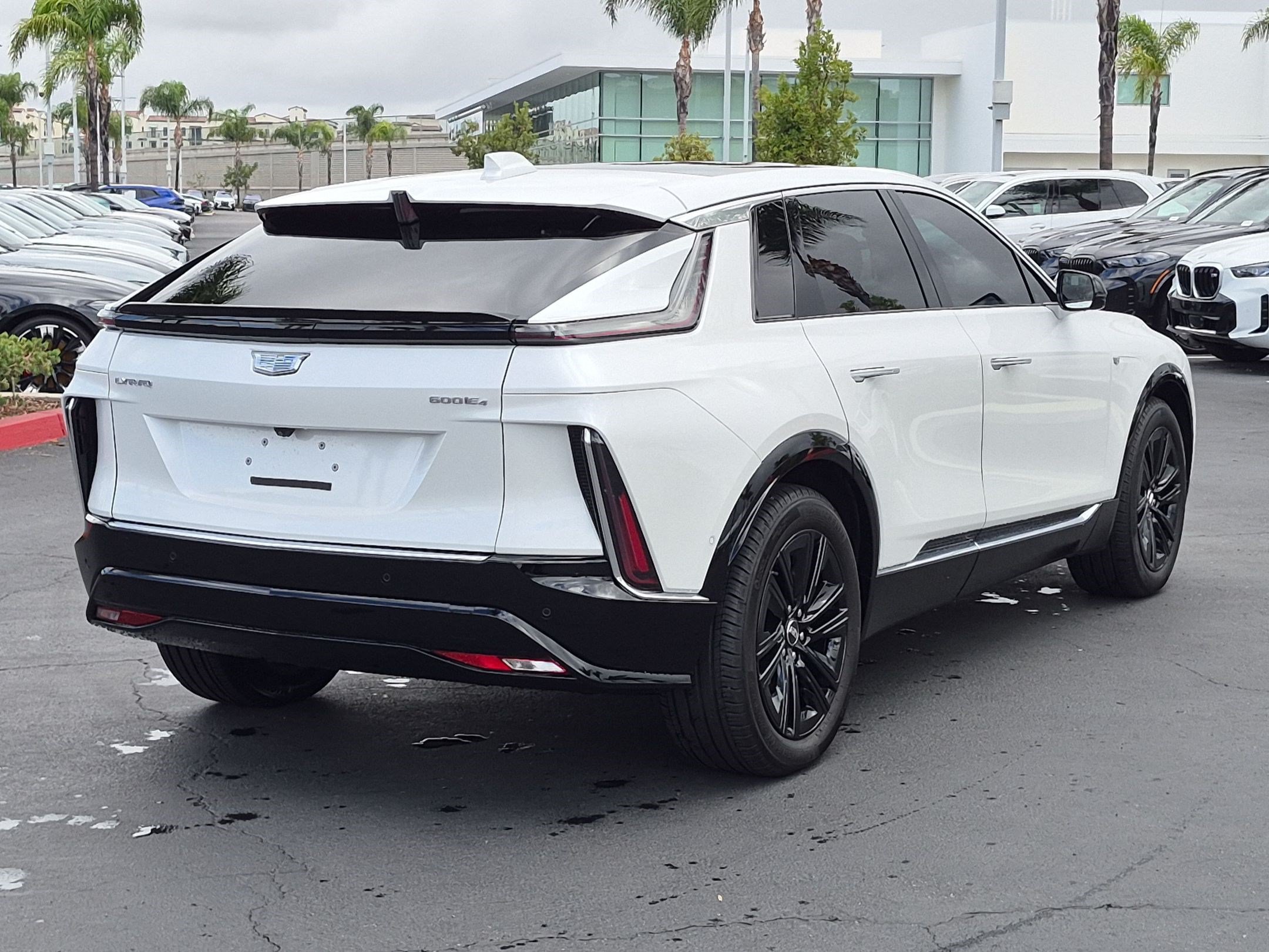 Used 2024 Cadillac Lyriq Tech w/ Driver Assist Package AWD/4WD image 10