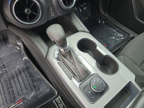 Used 2021 Chevrolet Blazer LT image 17