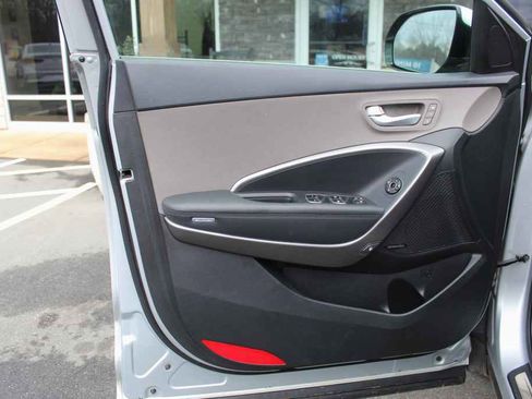 Used 2015 Hyundai Santa Fe GLS w/ Option Group 03 image 11