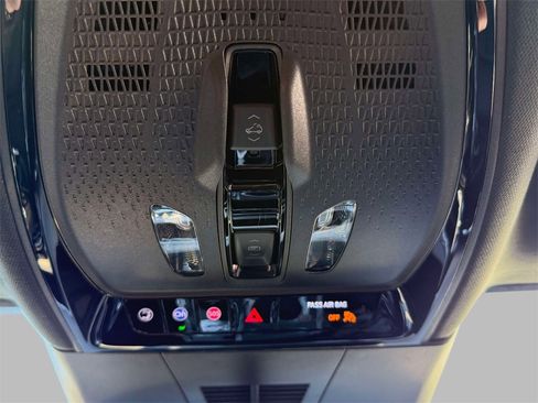 Used 2024 Cadillac Lyriq Luxury w/ LPO, Floor Liner Package image 27