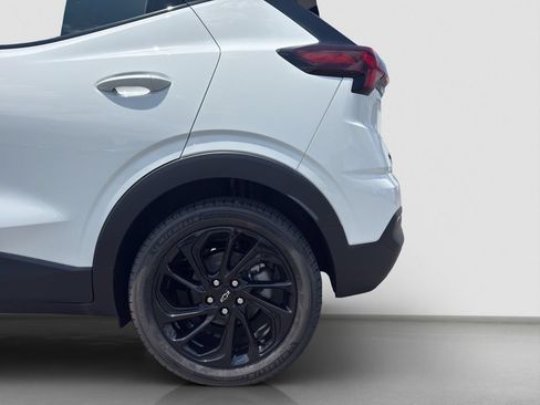 New 2027 Chevrolet Bolt RS FWD image 17