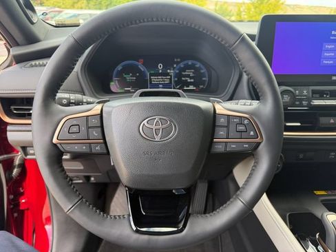 Certified 2026 Toyota Grand Highlander AWD Hybrid image 17
