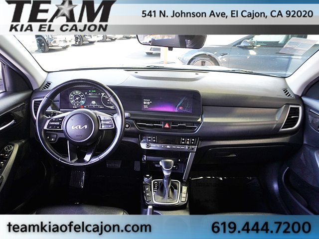 Certified 2024 Kia Seltos EX FWD image 21