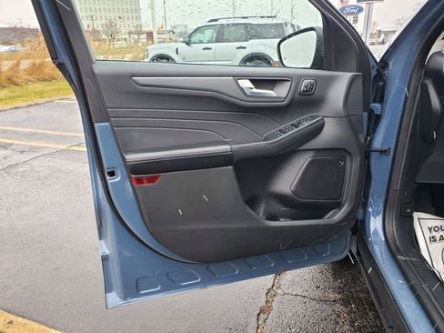 Used 2023 Ford Escape Active w/ Tech Pack #2 image 9