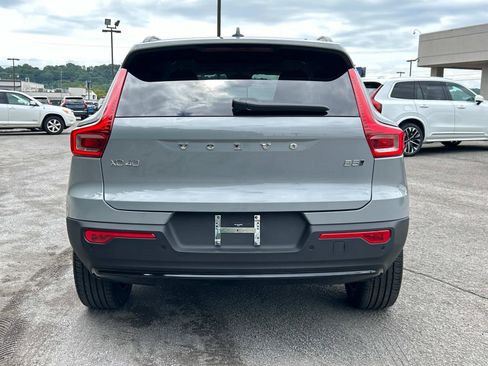 New 2026 Volvo XC40 B5 Plus w/ Protection Package Premier image 4