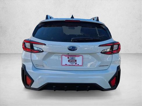 Certified 2024 Subaru Crosstrek 2.0i Premium image 6