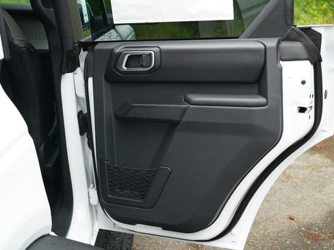 New 2026 Ford Bronco Outer Banks w/ Sasquatch Package AWD/4WD image 26
