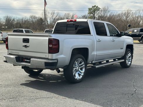 Used 2018 Chevrolet Silverado 1500 LT w/ Texas Edition image 7