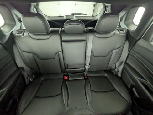 New 2026 Jeep Compass Latitude image 26