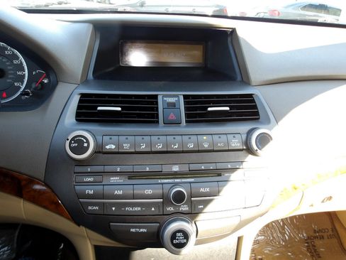 Used 2009 Honda Accord EX image 18