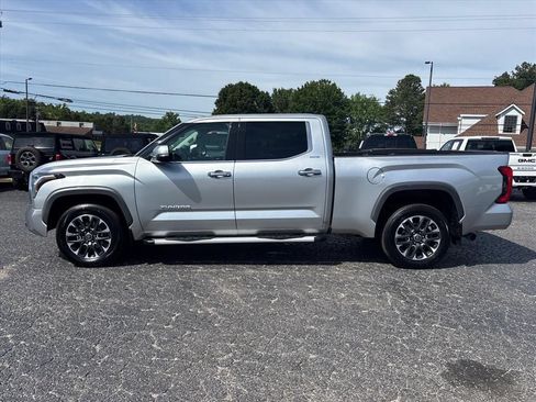 Used 2022 Toyota Tundra Limited AWD/4WD image 4