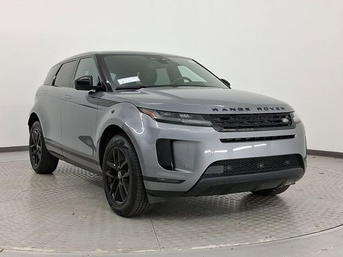 Used 2025 Land Rover Range Rover Evoque S image 7