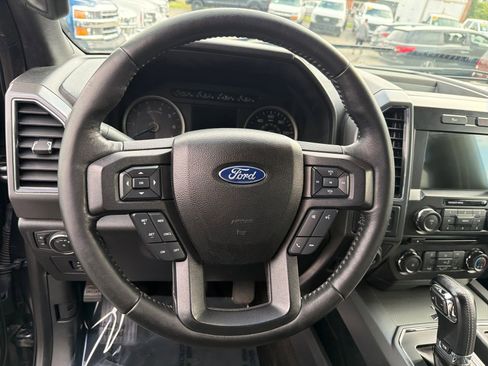 Used 2017 Ford F150 XLT w/ Equipment Group 302A Luxury AWD/4WD image 20