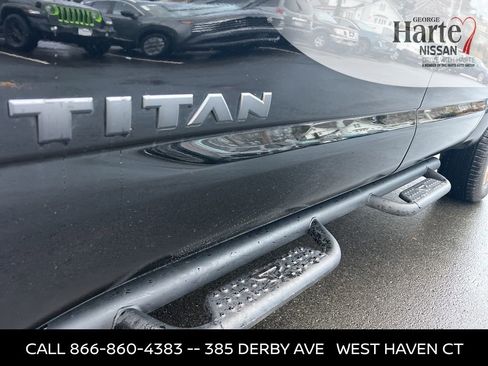 Certified 2024 Nissan Titan SV w/ SV Bronze Edition Package image 21