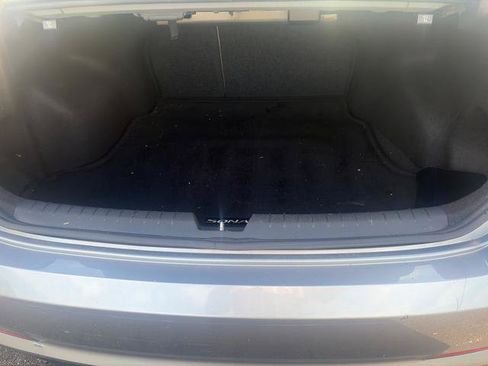 Used 2017 Hyundai Sonata SE w/ Cargo Package FWD image 13