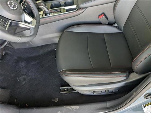 New 2024 Nissan Sentra SR w/ SR Premium Package image 5