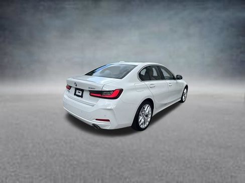 Used 2025 BMW 330i Sedan RWD image 7