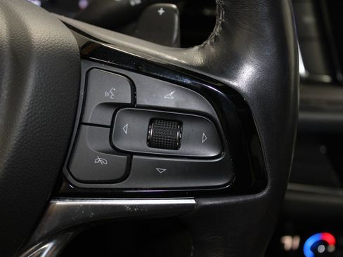 Used 2024 Buick Enclave Premium image 39