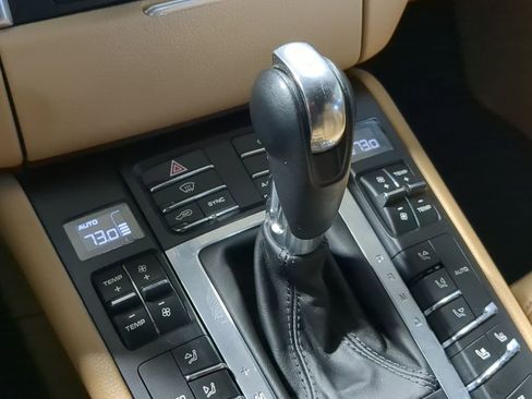 Used 2016 Porsche Macan S image 43