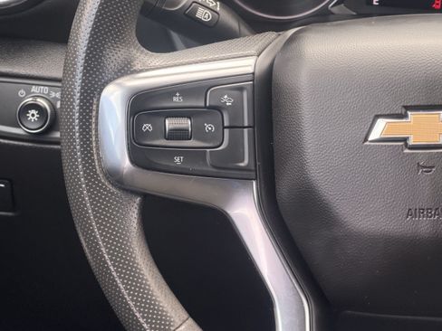 Used 2022 Chevrolet Blazer LT FWD image 13