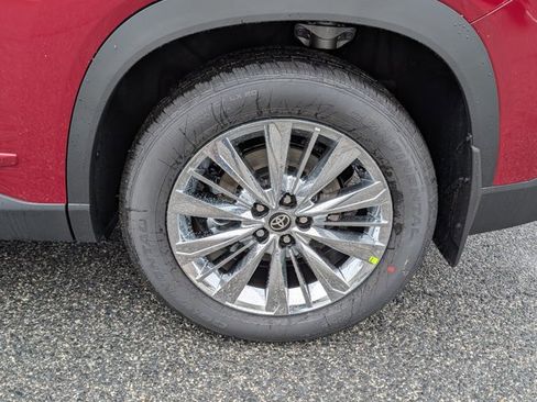 New 2026 Toyota Grand Highlander Platinum image 10