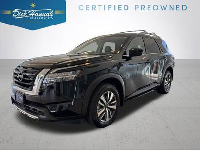 Certified 2024 Nissan Pathfinder SL