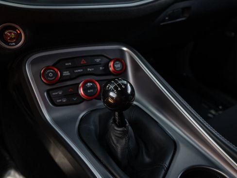 Used 2020 Dodge Challenger R/T Scat Pack RWD image 22