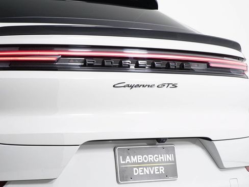 Used 2026 Porsche Cayenne GTS AWD/4WD image 20