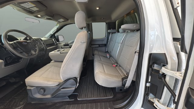 Used 2017 Ford F150 XLT RWD image 14