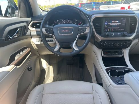 Used 2022 GMC Acadia Denali FWD image 19