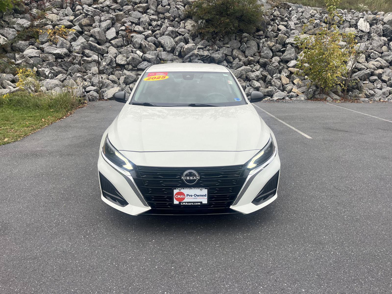 Certified 2025 Nissan Altima 2.5 S FWD image 2