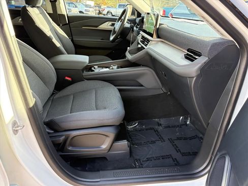 New 2026 Ford Explorer Active image 16