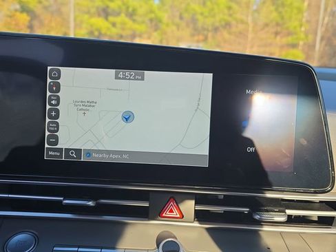 Used 2023 Hyundai Elantra SEL w/ Convenience Package image 34