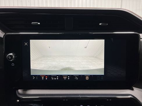 New 2025 GMC Sierra 2500 AT4 w/ AT4 Premium Plus Package image 13