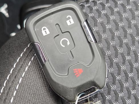 Used 2023 GMC Terrain SLE w/ Driver Convenience Package AWD/4WD image 38