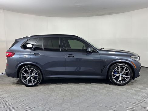 Used 2022 BMW X5 xDrive45e w/ M Sport Package AWD/4WD image 8