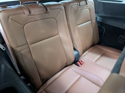 Certified 2023 Lincoln Aviator Reserve w/ Elements Package Plus image 26