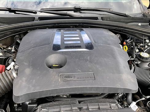 Used 2023 Land Rover Range Rover Velar R-Dynamic S AWD/4WD image 9