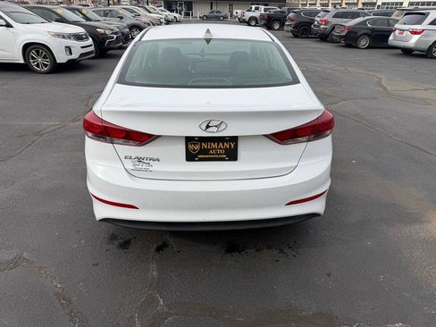 Used 2018 Hyundai Elantra SEL FWD image 5