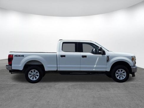 Used 2022 Ford F250 XLT AWD/4WD image 3