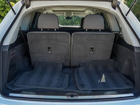 Used 2023 Audi Q7 2.0T Premium Plus w/ Premium Plus Package image 29