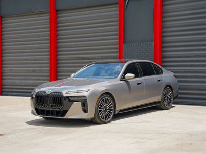 Used 2025 BMW 760i xDrive w/ Executive Package