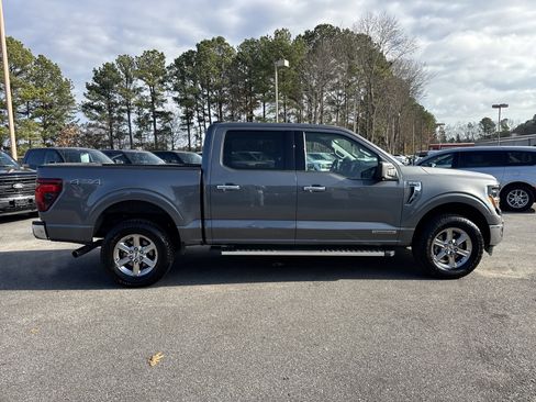 Used 2024 Ford F150 XLT w/ Mobile Office Package image 5