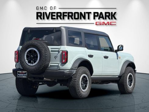 Used 2023 Ford Bronco Badlands AWD/4WD image 3