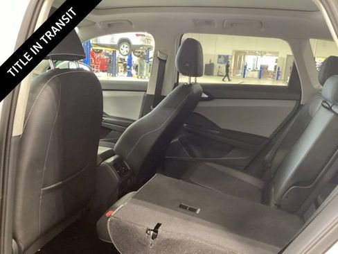 Used 2023 Volkswagen Taos SE w/ Panoramic Sunroof Package AWD/4WD image 13