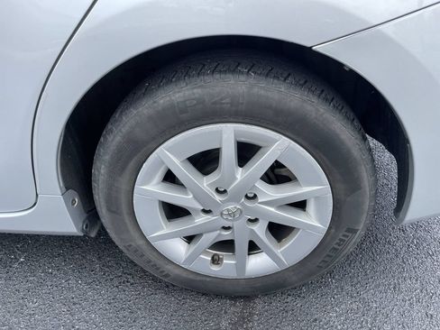 Used 2012 Toyota Prius V Two FWD image 8