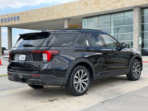 New 2026 Ford Explorer ST-Line w/ Premium Package RWD image 20